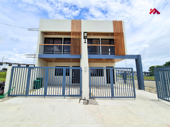 Townhomes for sale in Tanza Cavite, modern affordable townhouse community with complete finished units